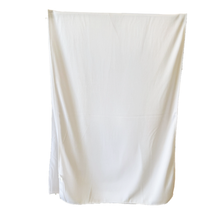이미지를 갤러리 뷰어에 로드 , Silky Wrap Scarf
