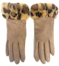 Load image into Gallery viewer, Fake Fur Gloves
